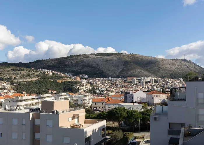 Lejletul * دوبروفينك